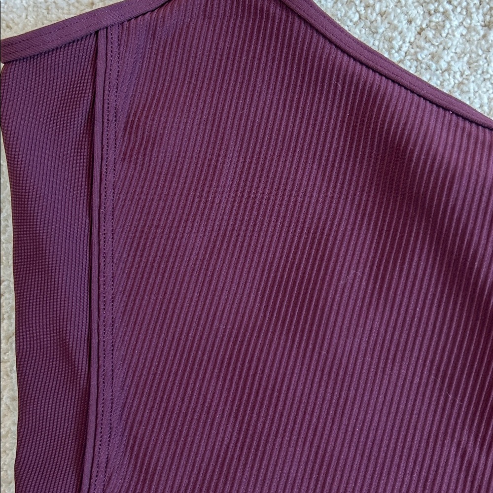 Lululemon Corset Style Twist Back Crop Top - Picture 3 of 7